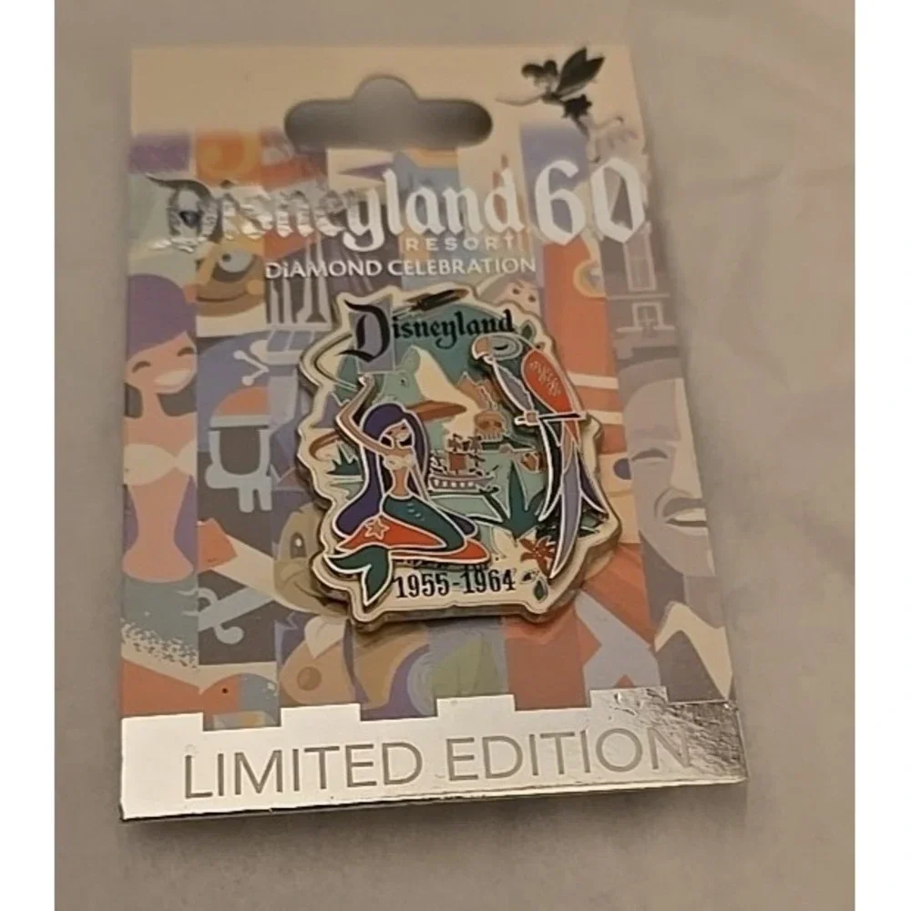 NEW Disneyland 60th Anniversary Diamond Decades Celebration LE 5000 Mermaid Tiki